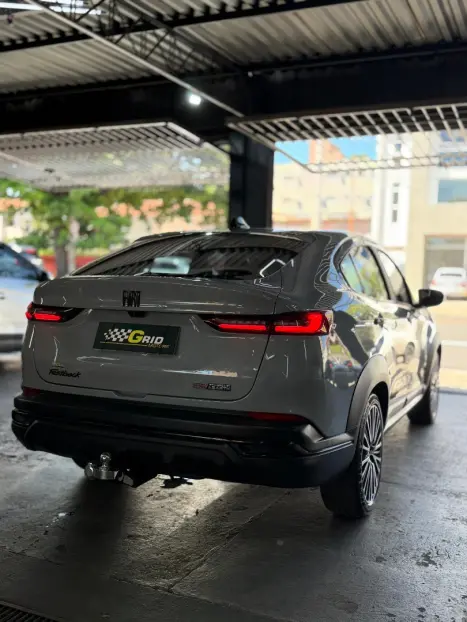 FIAT Fastback 1.3 16V 4P FLEX ABARTH TURBO 270 LIMITED EDITION AUTOM�TICO, Foto 9