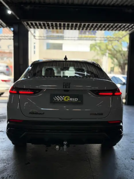 FIAT Fastback 1.3 16V 4P FLEX ABARTH TURBO 270 LIMITED EDITION AUTOM�TICO, Foto 10