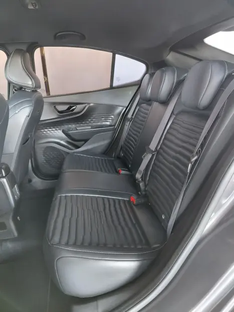 FIAT Fastback 1.3 16V 4P FLEX LIMITED EDITION TURBO 270 AUTOM�TICO, Foto 8