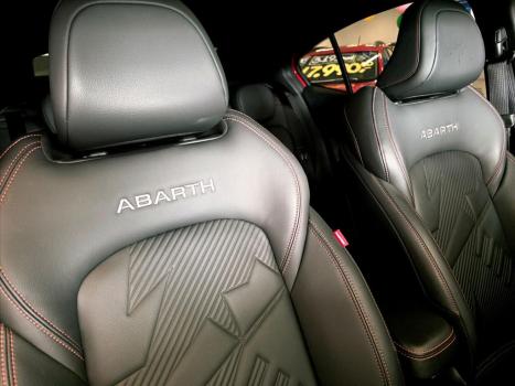 FIAT Fastback 1.3 16V 4P FLEX ABARTH TURBO 270 AUTOM�TICO, Foto 12