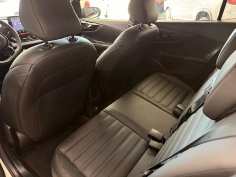 FIAT Fastback 1.3 16V 4P FLEX ABARTH TURBO 270 AUTOM�TICO, Foto 13