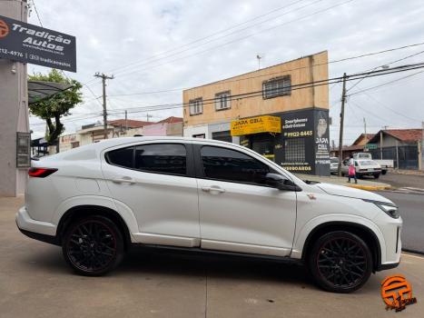FIAT Fastback 1.3 16V 4P FLEX ABARTH TURBO 270 AUTOM�TICO, Foto 2