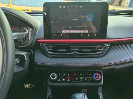 FIAT Fastback 1.3 16V 4P FLEX ABARTH TURBO 270 AUTOMÁTICO, Foto 2