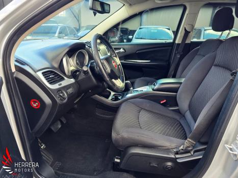 FIAT Freemont 2.4 16V 4P PRECISION AUTOMÁTICO 7 LUGARES, Foto 8 FIAT Freemont 2.4 16V 4P PRECISION AUTOMÁTICO 7 LUGARES, Foto 8