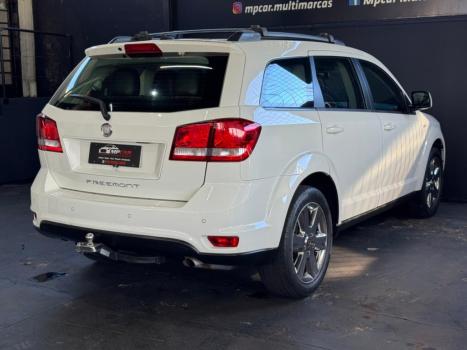 FIAT Freemont 2.4 16V 4P PRECISION AUTOMTICO 7 LUGARES, Foto 6