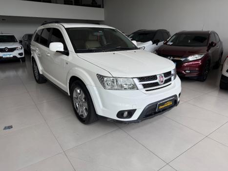 FIAT Freemont 2.4 16V 4P PRECISION AUTOM�TICO 7 LUGARES, Foto 2