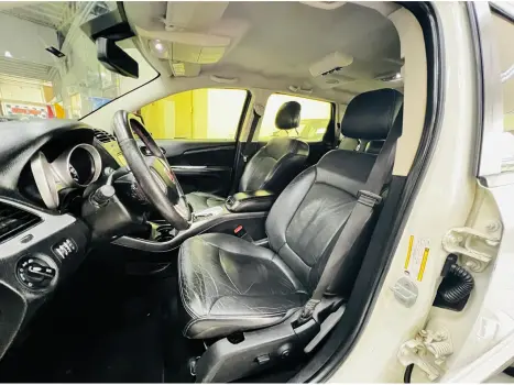 FIAT Freemont 2.4 16V 4P PRECISION AUTOM�TICO 7 LUGARES, Foto 9