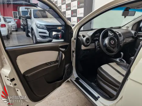 FIAT Grand Siena 1.6 16V 4P FLEX ESSENCE DUALOGIC AUTOMATIZADO, Foto 7 FIAT Grand Siena 1.6 16V 4P FLEX ESSENCE DUALOGIC AUTOMATIZADO, Foto 7