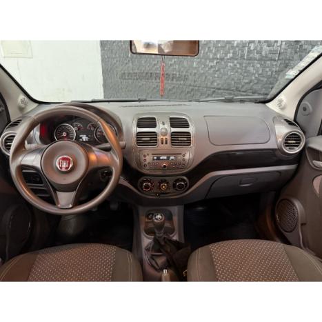 FIAT Grand Siena 1.6 16V 4P ESSENCE FLEX, Foto 8 FIAT Grand Siena 1.6 16V 4P ESSENCE FLEX, Foto 8