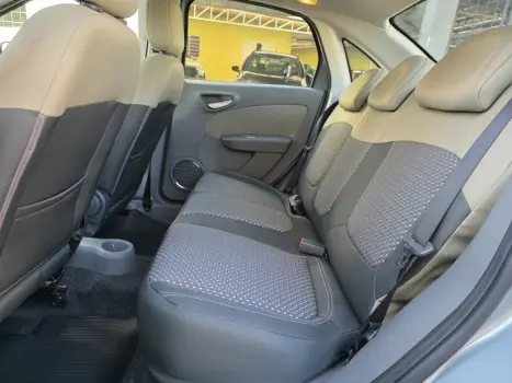 FIAT Grand Siena 1.6 16V 4P FLEX ESSENCE DUALOGIC AUTOMATIZADO, Foto 13