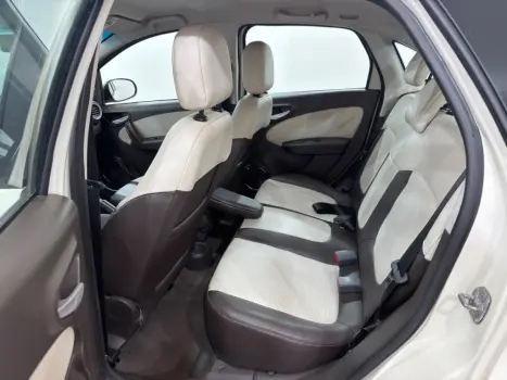 FIAT Grand Siena 1.6 16V 4P FLEX ESSENCE DUALOGIC AUTOMATIZADO, Foto 8