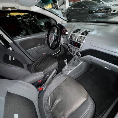 FIAT Grand Siena 1.6 16V 4P ESSENCE FLEX, Foto 10