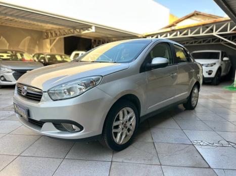 FIAT Grand Siena 1.6 16V 4P FLEX ESSENCE DUALOGIC AUTOMATIZADO, Foto 3