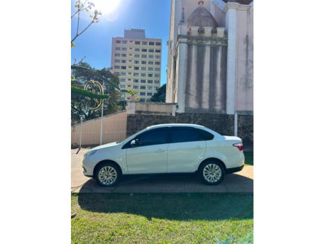 FIAT Grand Siena 1.6 16V 4P ESSENCE FLEX, Foto 7