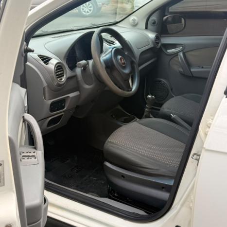 FIAT Grand Siena 1.6 16V 4P ESSENCE FLEX, Foto 5