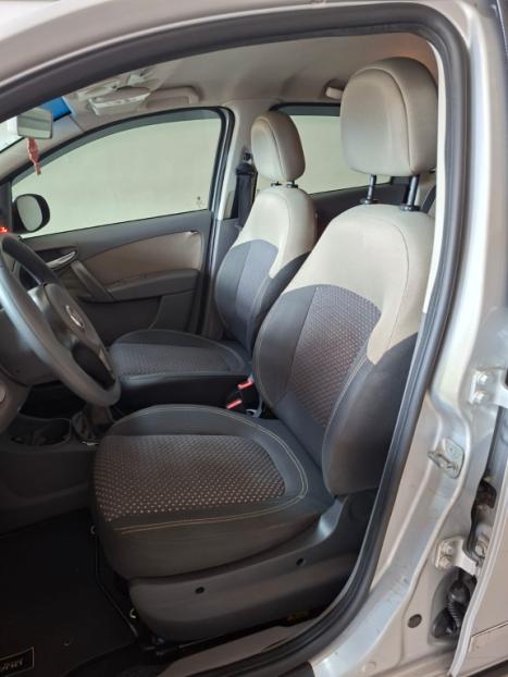 FIAT Grand Siena 1.6 16V 4P ESSENCE FLEX, Foto 8