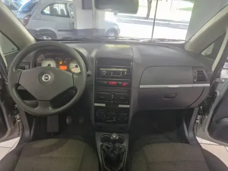 FIAT Idea 1.4 4P ELX FLEX, Foto 11