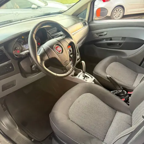 FIAT Linea 1.8 16V 4P FLEX ESSENCE DUALOGIC AUTOMATIZADO, Foto 9