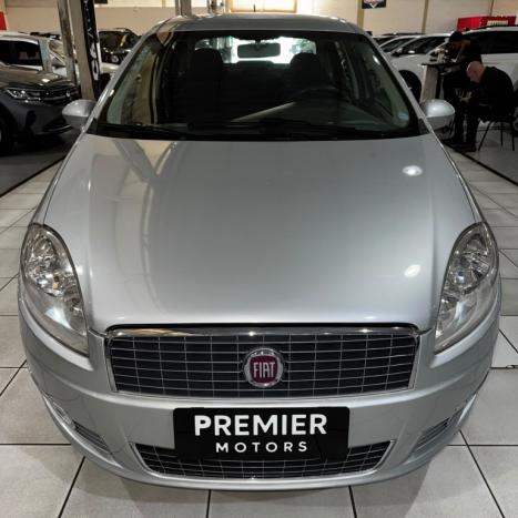 FIAT Linea 1.8 16V 4P FLEX ESSENCE, Foto 2