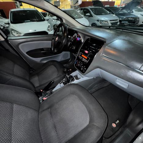 FIAT Linea 1.8 16V 4P FLEX ESSENCE, Foto 10