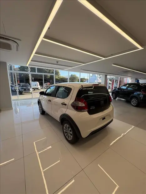 FIAT Mobi 1.0 4P FLEX EVO LIKE, Foto 4 FIAT Mobi 1.0 4P FLEX EVO LIKE, Foto 4