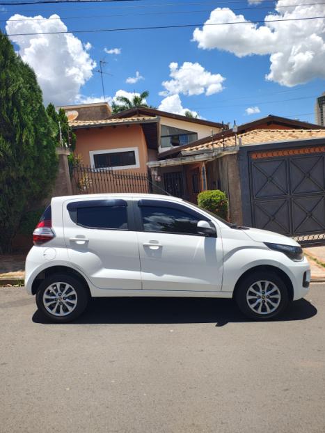 FIAT Mobi 1.0 4P FLEX DRIVE GSR AUTOMATIZADO, Foto 4