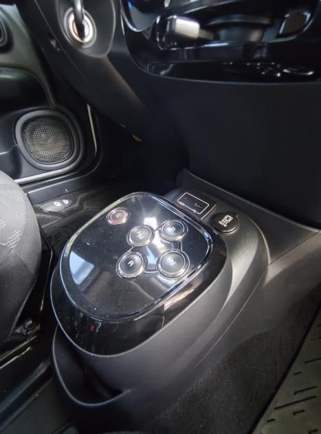 FIAT Mobi 1.0 4P FLEX DRIVE GSR AUTOMATIZADO, Foto 9