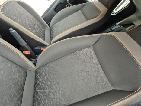 FIAT Mobi 1.0 4P FLEX EVO TREKKING, Foto 2