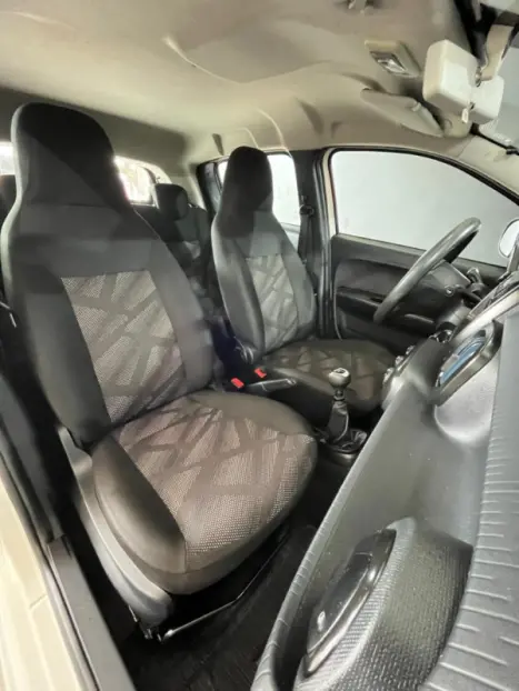 FIAT Mobi 1.0 4P FLEX DRIVE FIRE FLY, Foto 14