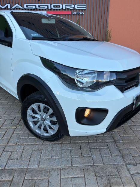 FIAT Mobi 1.0 4P FLEX EVO LIKE, Foto 2