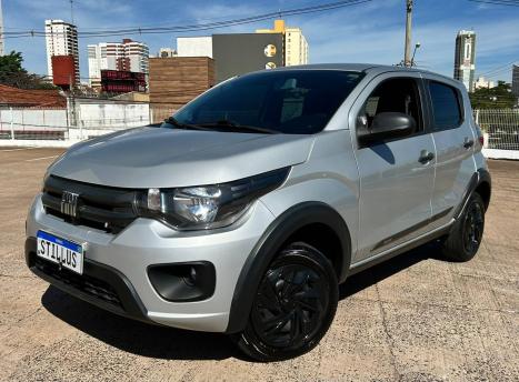 FIAT Mobi 1.0 4P FLEX DRIVE FIRE FLY, Foto 1