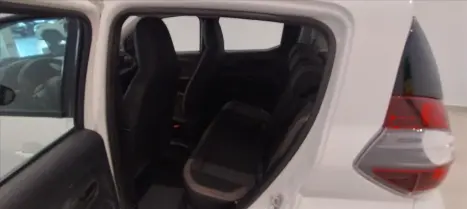 FIAT Mobi 1.0 4P FLEX EVO TREKKING, Foto 10