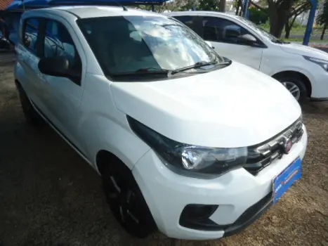 FIAT Mobi 1.0 4P FLEX DRIVE FIRE FLY, Foto 2
