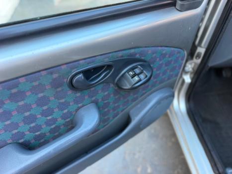 FIAT Palio 1.0 4P EDX, Foto 11