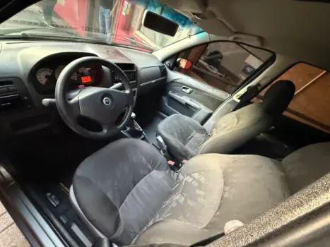 FIAT Palio 1.0 4P ELX FLEX ATTRACTIVE, Foto 8 FIAT Palio 1.0 4P ELX FLEX ATTRACTIVE, Foto 8