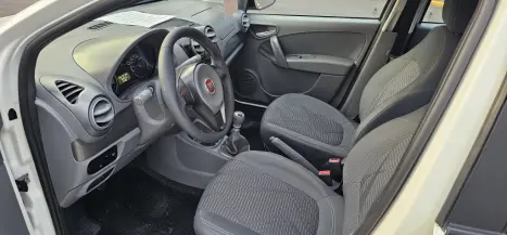 FIAT Palio 1.0 4P FLEX ATTRACTIVE, Foto 2