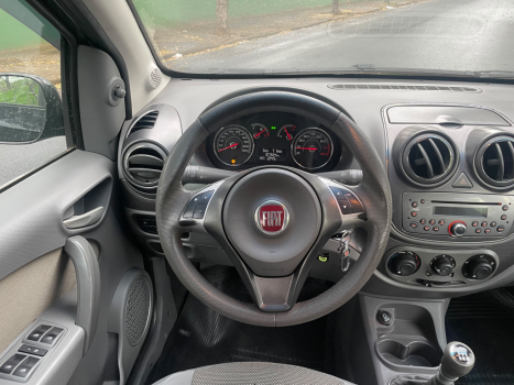 FIAT Palio 1.6 16V 4P FLEX ESSENCE, Foto 9