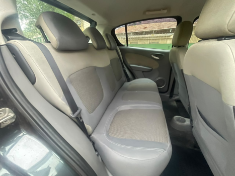 FIAT Palio 1.6 16V 4P FLEX ESSENCE, Foto 16