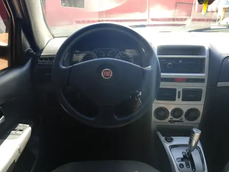 FIAT Palio 1.8 4P FLEX ELX DUALOGIC AUTOMATIZADO, Foto 7 FIAT Palio 1.8 4P FLEX ELX DUALOGIC AUTOMATIZADO, Foto 7