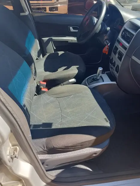 FIAT Palio 1.8 4P FLEX ELX DUALOGIC AUTOMATIZADO, Foto 8 FIAT Palio 1.8 4P FLEX ELX DUALOGIC AUTOMATIZADO, Foto 8