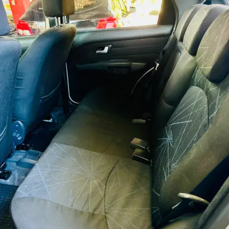 FIAT Palio 1.8 4P FLEX ELX DUALOGIC AUTOMATIZADO, Foto 10