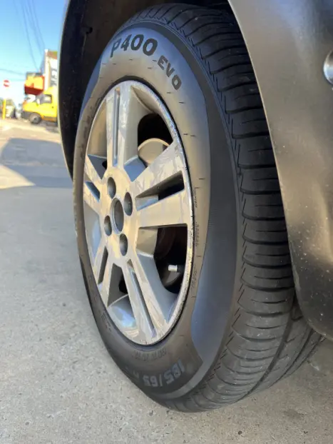 FIAT Palio Weekend 1.6 16V 4P FLEX TREKKING, Foto 6