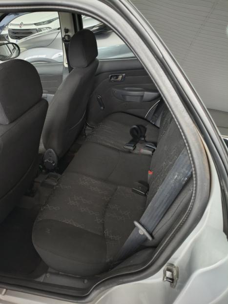 FIAT Palio Weekend 1.6 16V 4P FLEX TREKKING, Foto 6