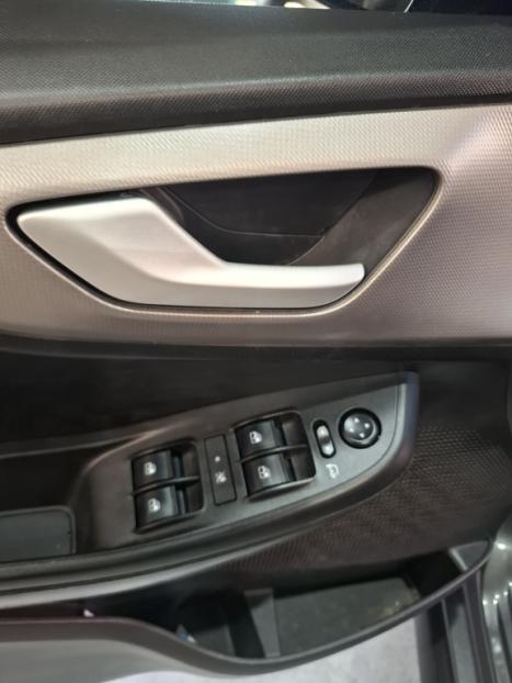 FIAT Pulse 1.0 12V 4P FLEX 200 AUDACE TURBO AUTOM�TICO CVT, Foto 12
