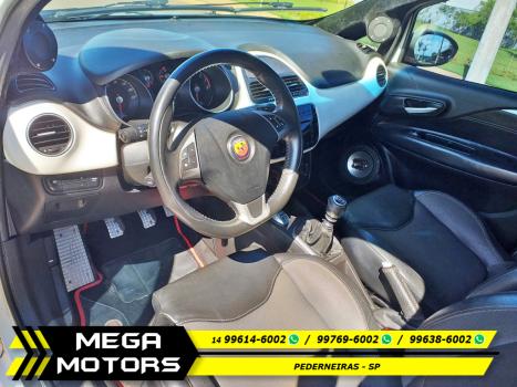 FIAT Punto 1.4 16V 4P T-JET TURBO, Foto 9 FIAT Punto 1.4 16V 4P T-JET TURBO, Foto 9