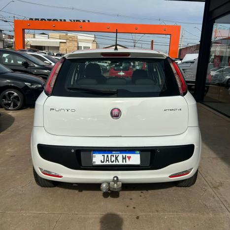 FIAT Punto 1.4 4P ATTRACTIVE FLEX, Foto 4 FIAT Punto 1.4 4P ATTRACTIVE FLEX, Foto 4