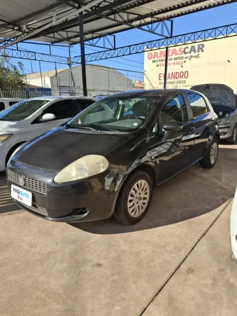 FIAT Punto 1.4 4P ATTRACTIVE FLEX, Foto 1