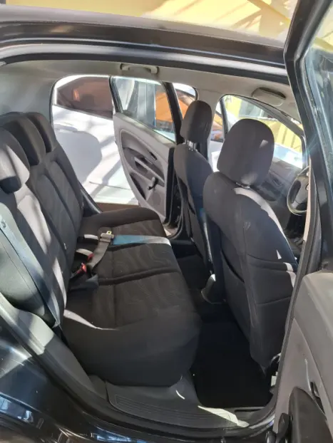 FIAT Punto 1.4 4P ATTRACTIVE FLEX, Foto 8