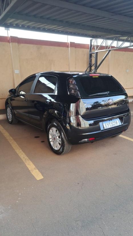 FIAT Punto 1.4 4P ATTRACTIVE FLEX, Foto 2