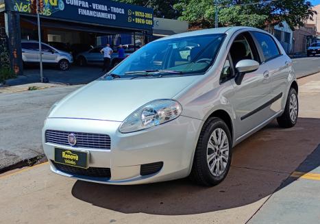 FIAT Punto 1.4 4P ATTRACTIVE FLEX, Foto 1